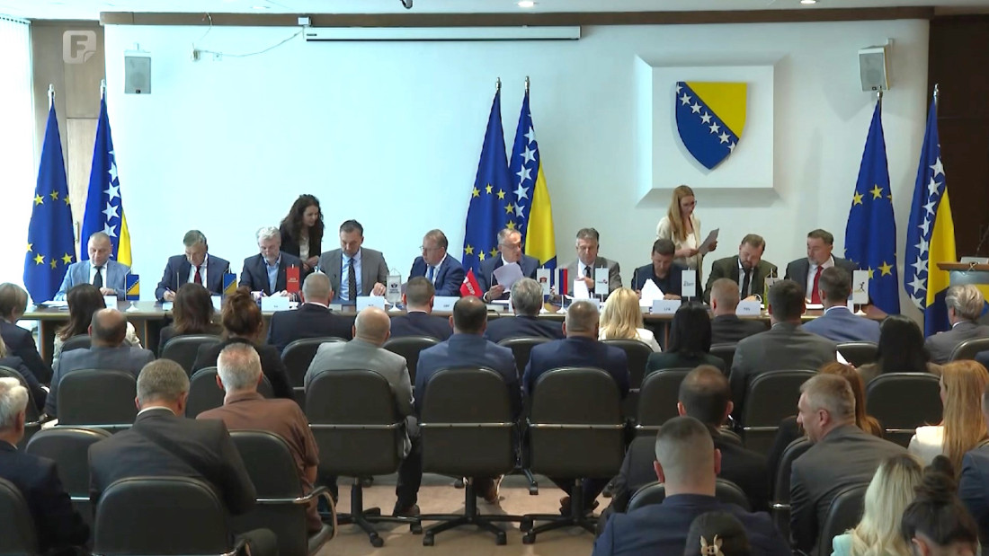 Potpisana je Platforma za mir, stabilizaciju, evropsku budućnost i ekonomski napredak BiH