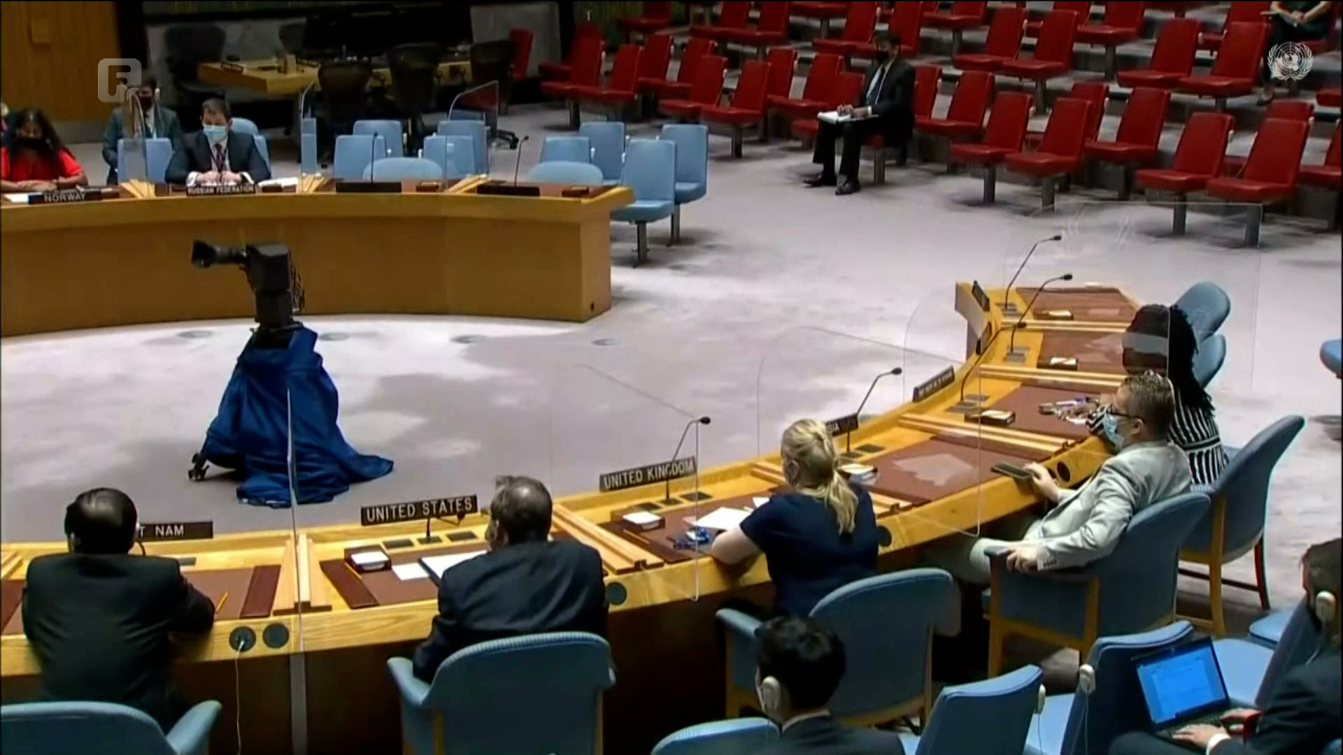 Analitičari o neobraćanju Schmidta: Poslana vrlo ružna poruka Bosni i Hercegovini