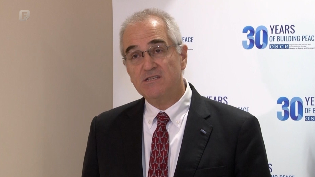 Holtzapple: Nijedna institucija u izbornom procesu ne bi trebala biti bez nadzora