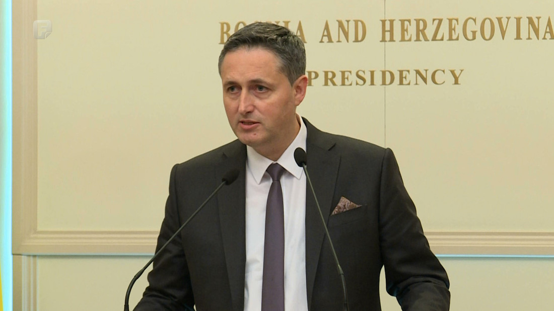 Bećirović odgovorio Kalabuhovu: Bio bih zabrinut da si me hvalio