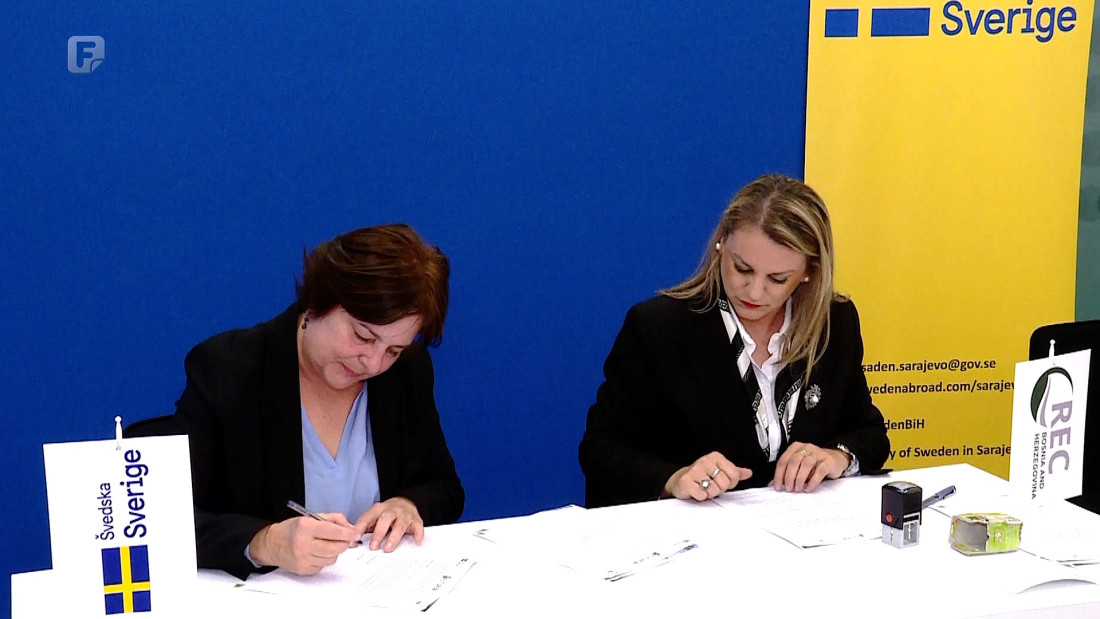 Potpisani grantovi od 300.000 KM za jačanje civilnog sektora