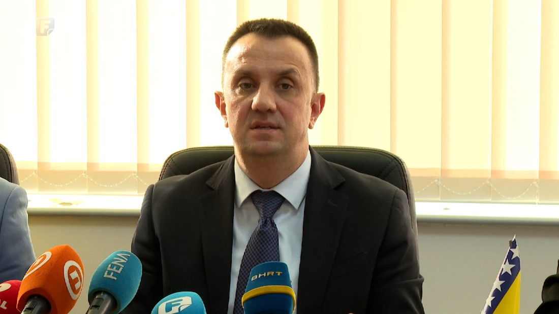 Lakić: Sljedeće godine EPBiH neće povećavati cijenu struje