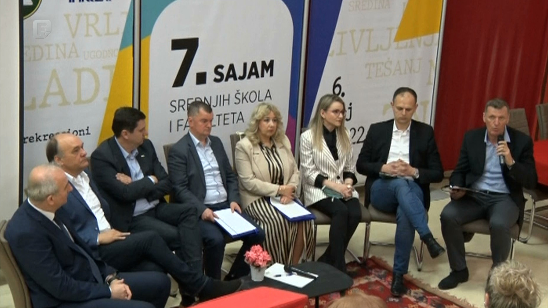 U Tešnju održan Sajam srednjih škola i fakulteta