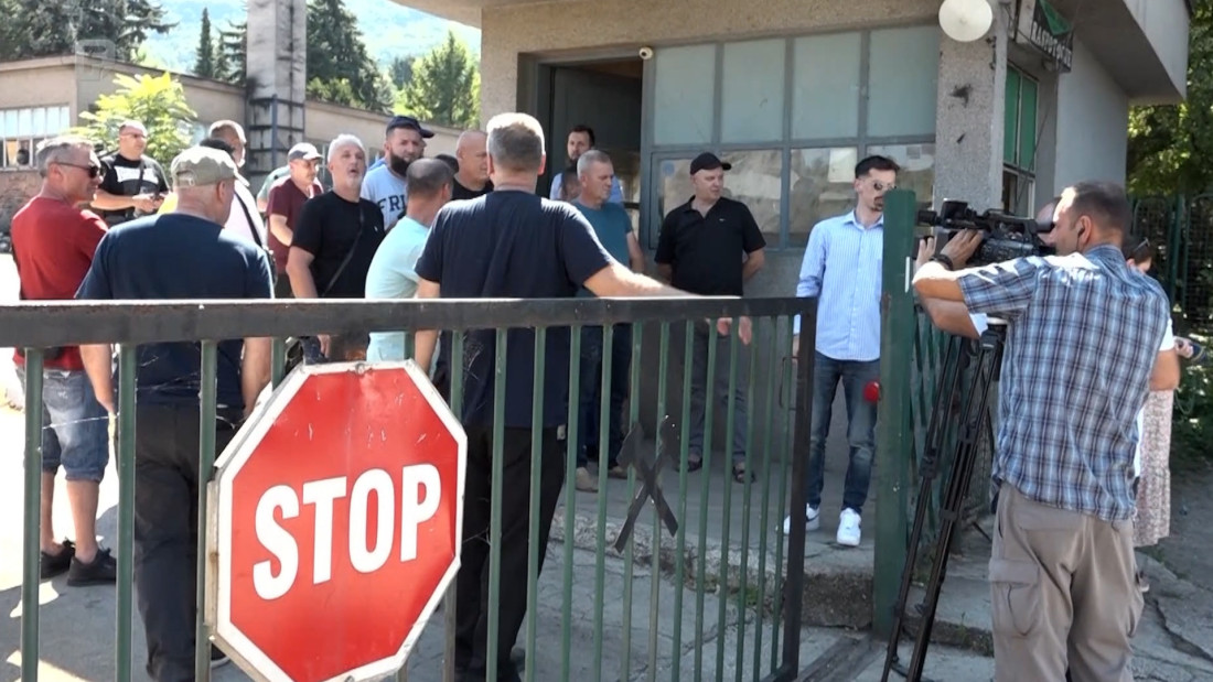 Glavni odbor Sindikata RMU Zenica silazi u jamu i priključuju se protestu rudara