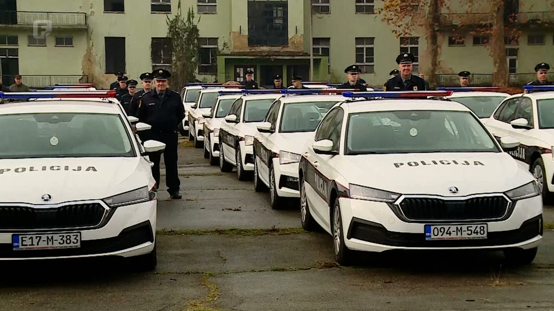 Policija Tuzlanskog kantona bogatija za novih 45 vozila