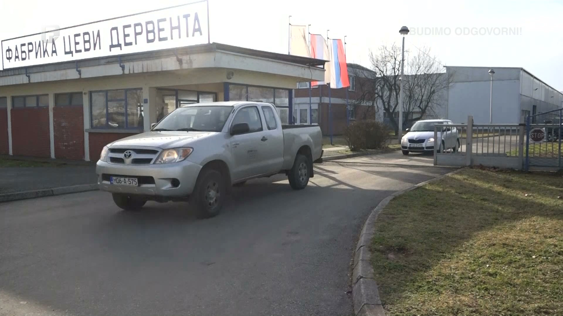 Tajkuni troše, kuća časti