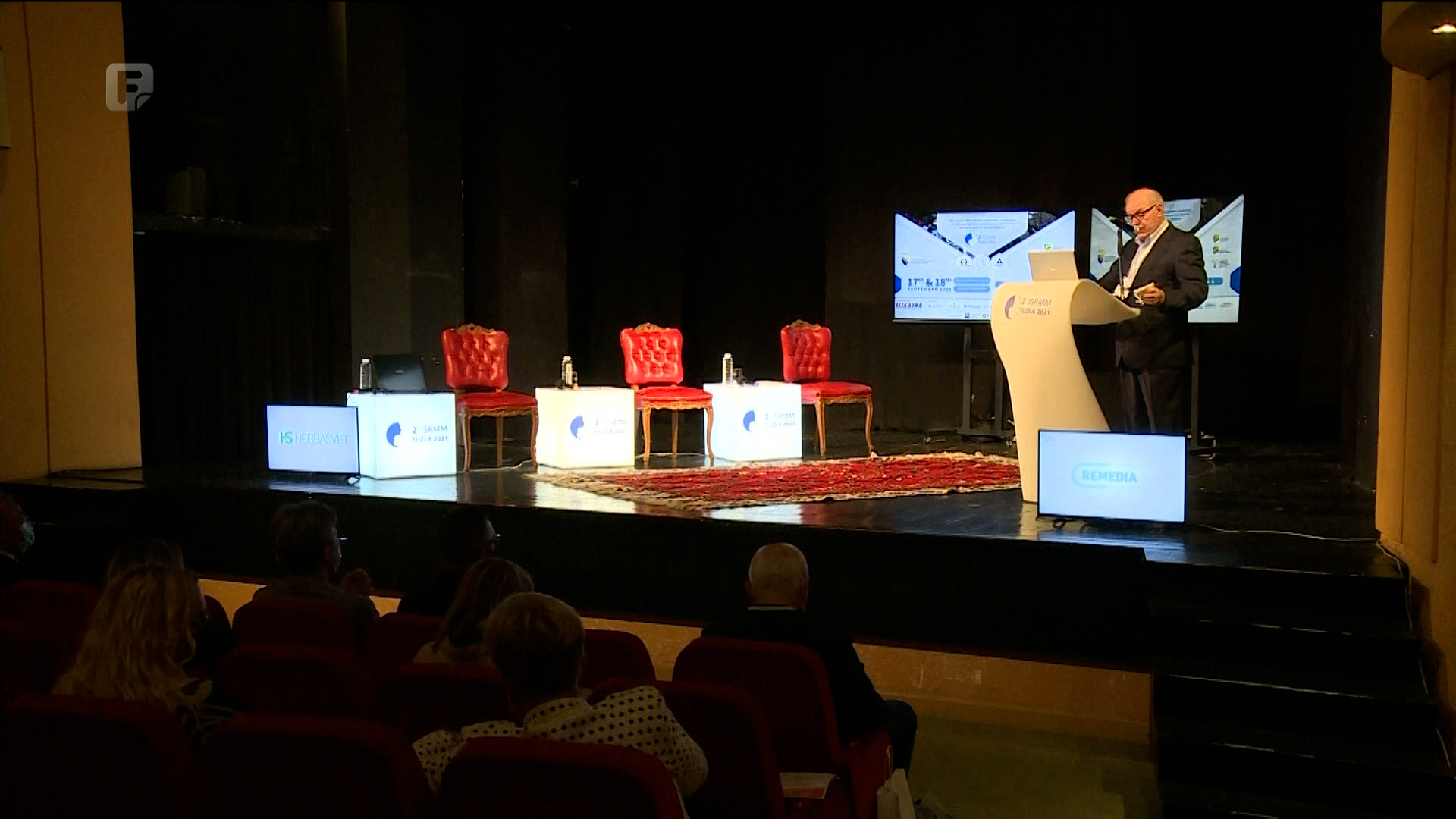 Kako smanjiti smrtnost majki zbog komplikacija u trudnoći i pri porodu