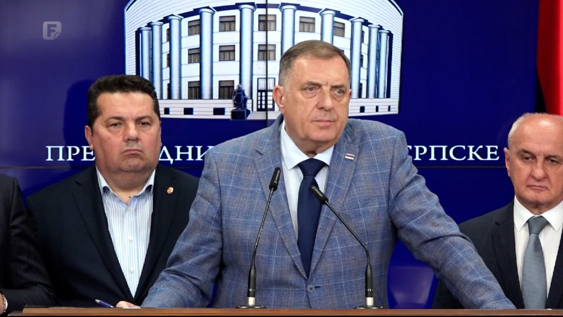Schmidt ukinuo finansiranje njima, oni odlučili uskratiti svima u RS-u