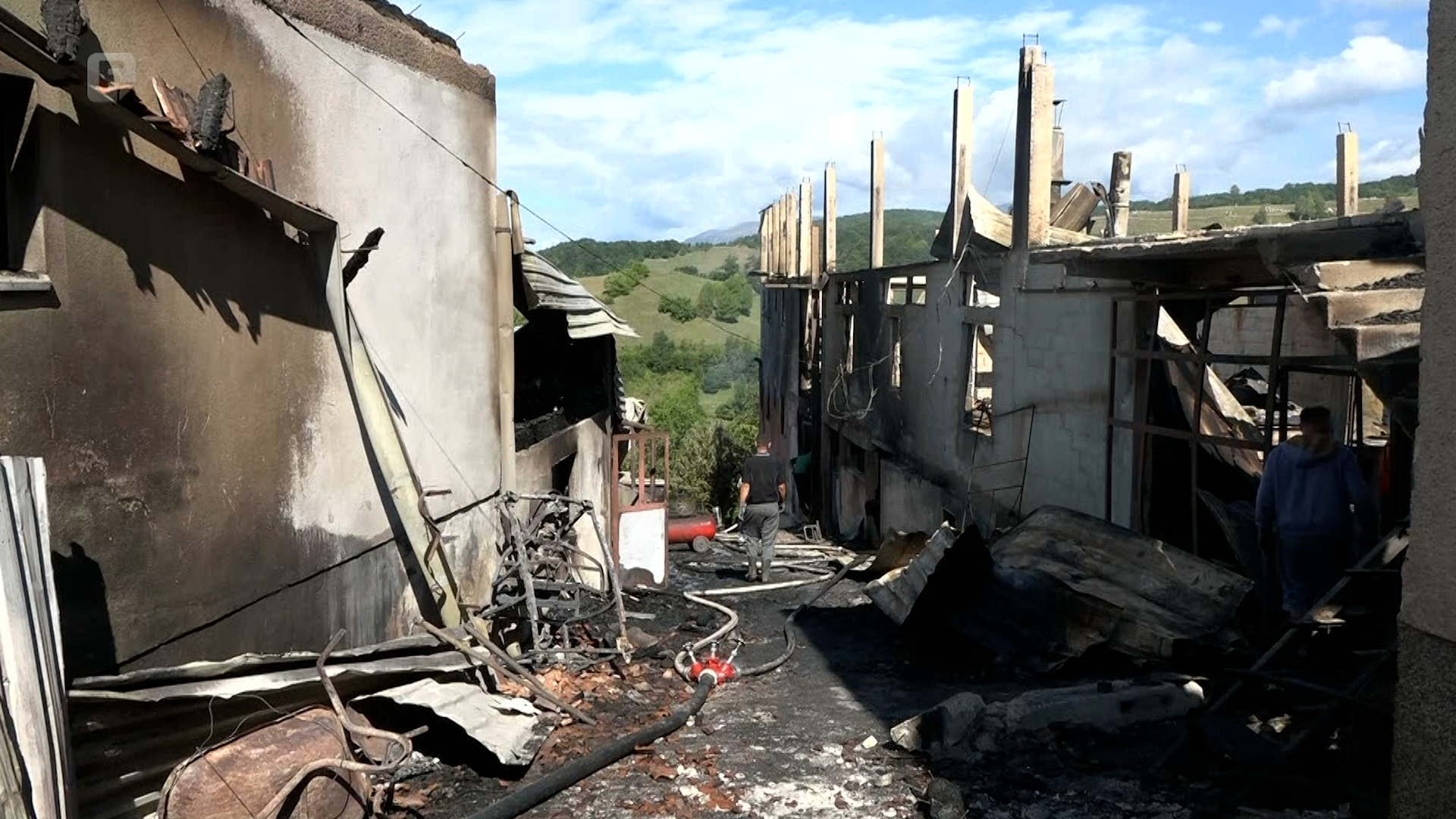 Vatrogasci o požaru u Vitezu: Ovo još nismo doživjeli