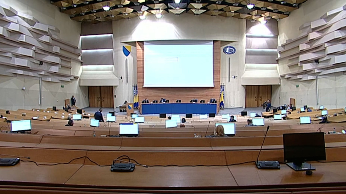 Država u pat-poziciji, budžet zapeo na procedurama