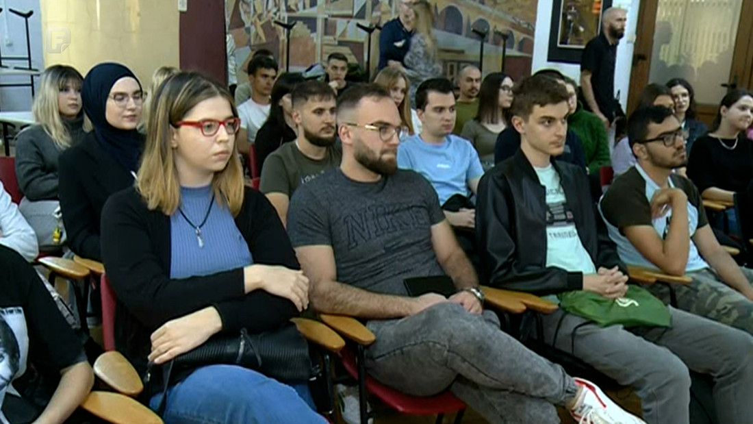 Studentima u Zenici predstavljene mogućnosti boravka i usavršavanja u Americi