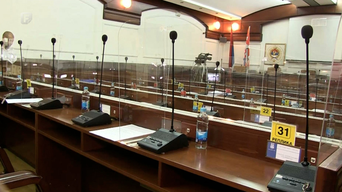 Brda gore, nestašica vode, a odbornici na višemjesečnoj pauzi