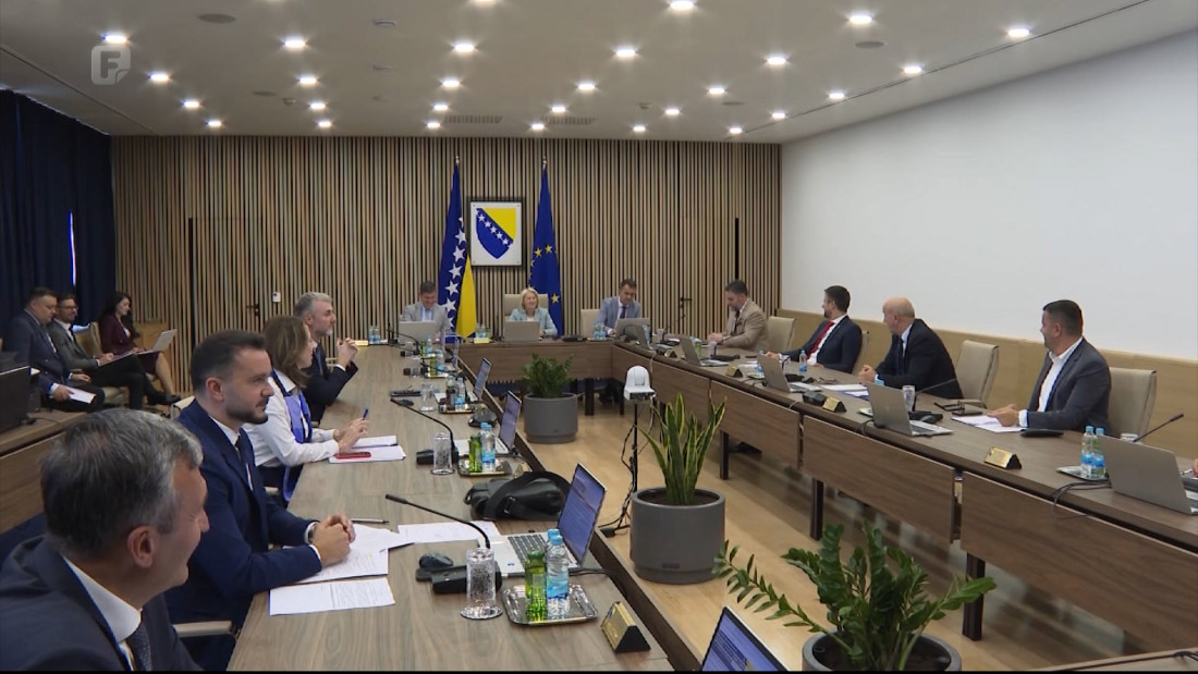 Plan rasta usvojili u posljednji čas, sankcije izbjegli za dlaku, a reforme ostavili za petama
