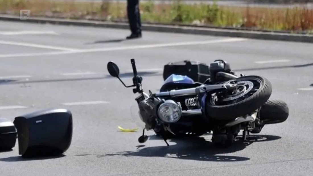 Motociklista poginuo u saobraćajnoj nesreći u Hadžićima