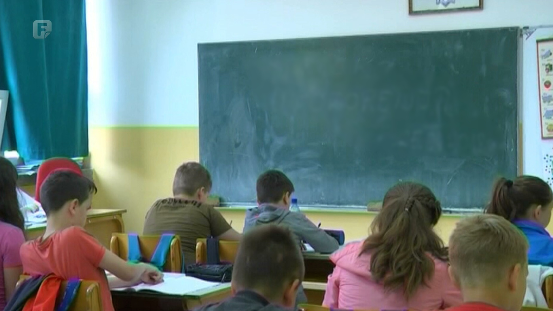 Raste broj zaražene djece, hoće li škole ponovo pod ključ?