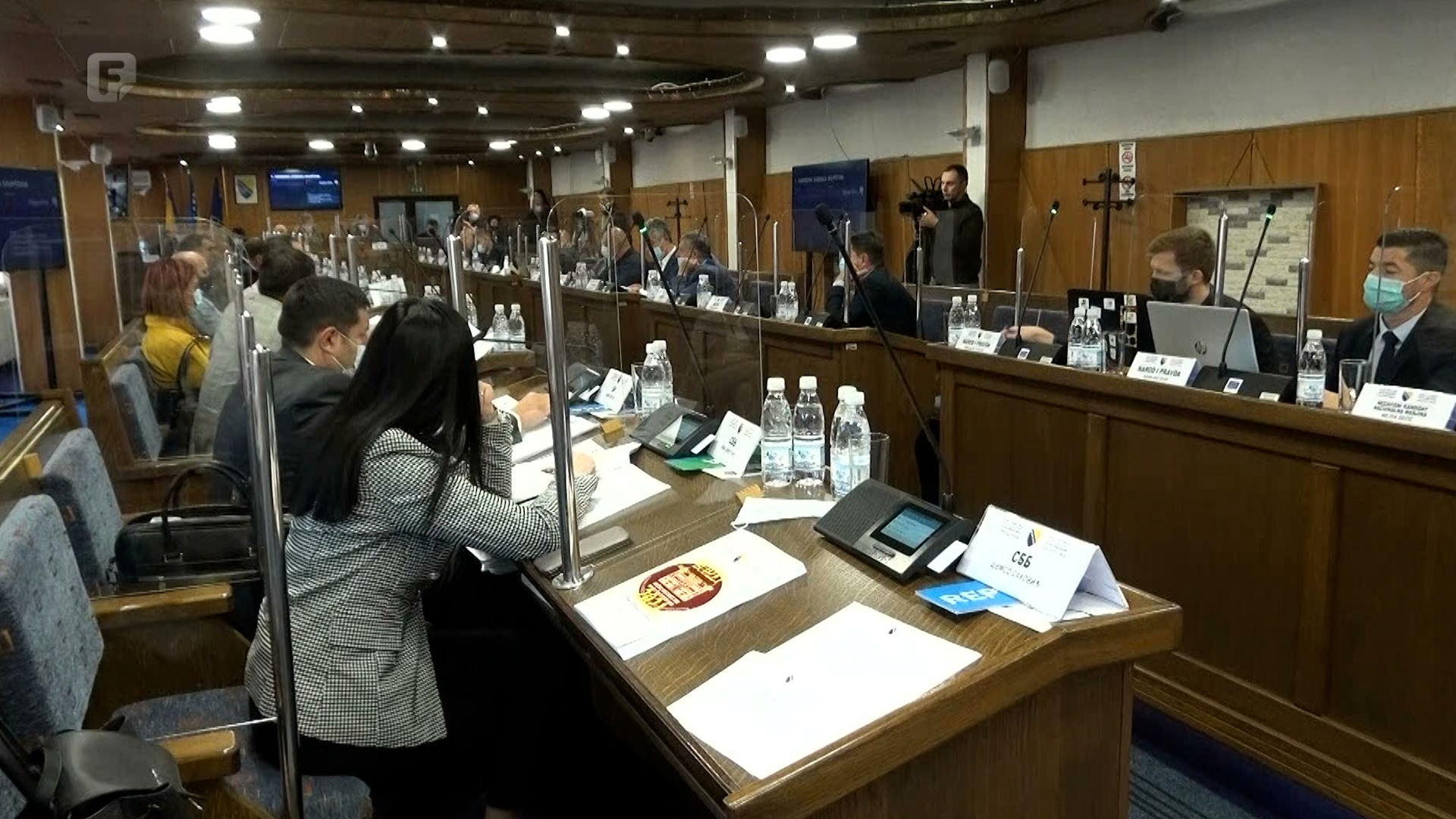 Ugovori o djelu: Stranačko zapošljavanje u Brčkom kome se mora stati ukraj