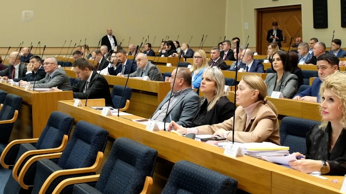 Usvojen rebalans budžeta RS-a, poslanička pitanja ostala bez odgovora