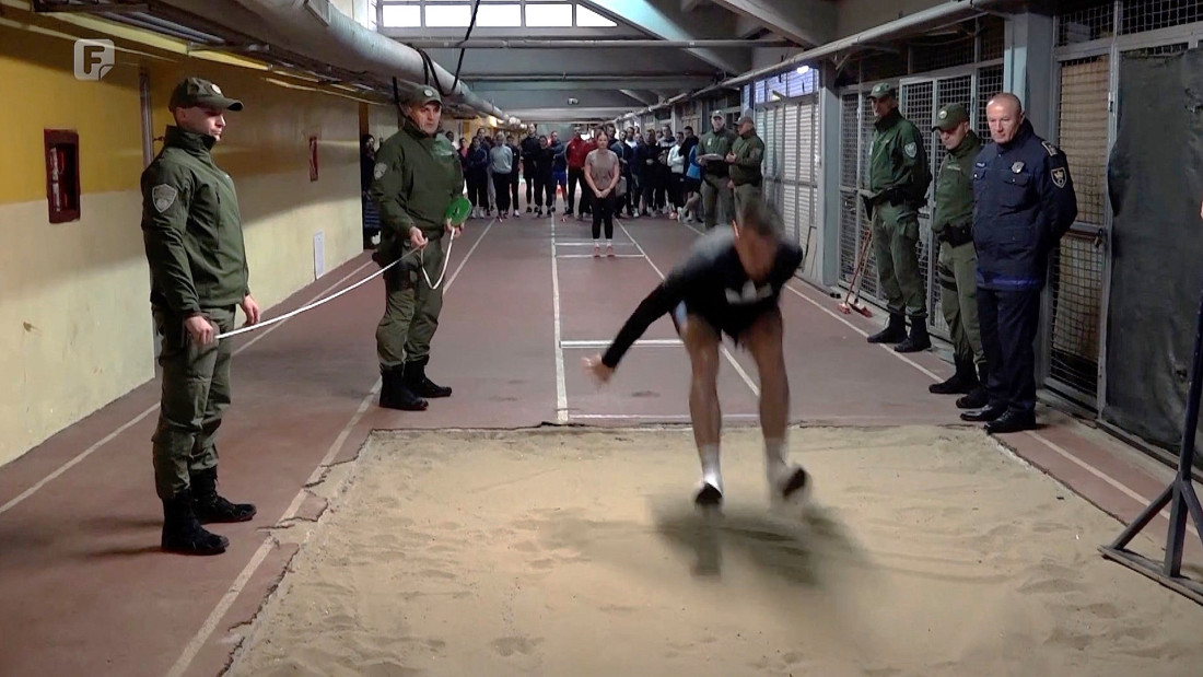 Stotine kandidata u borbi za policijsku značku MUP-a ZDK-a