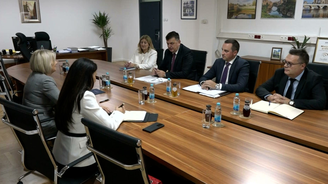 Borjana Krišto u Banjoj Luci razgovarala s direktorom UIOBiH Zoranom Tegeltijom