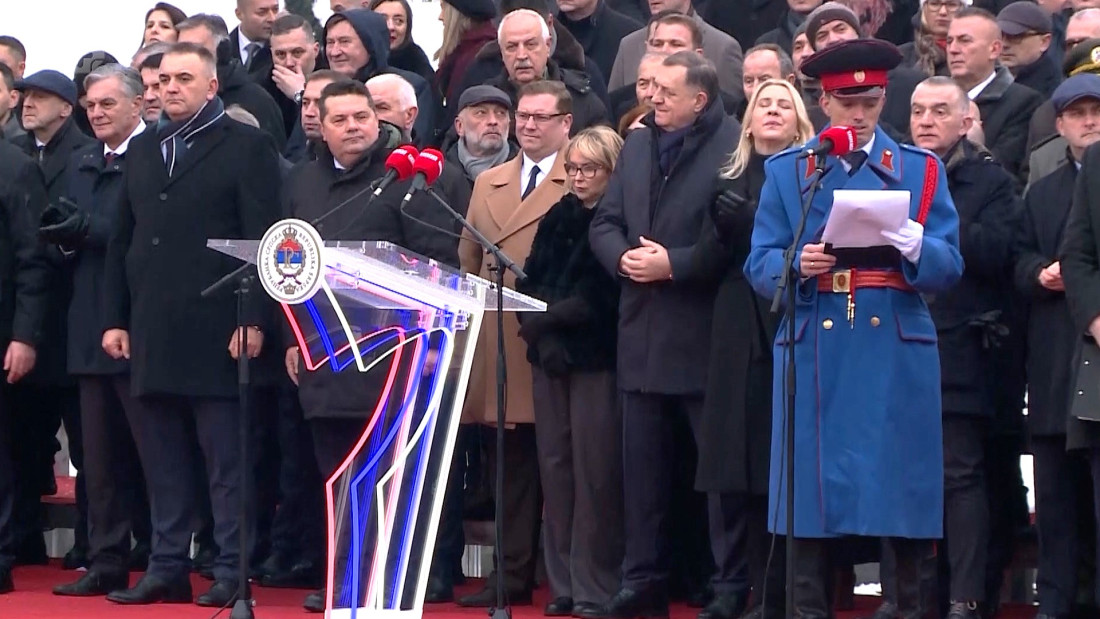 Neustavni praznik pod američkim patronatom: Rod Blagojević i zvaničnici RS u prvom redu