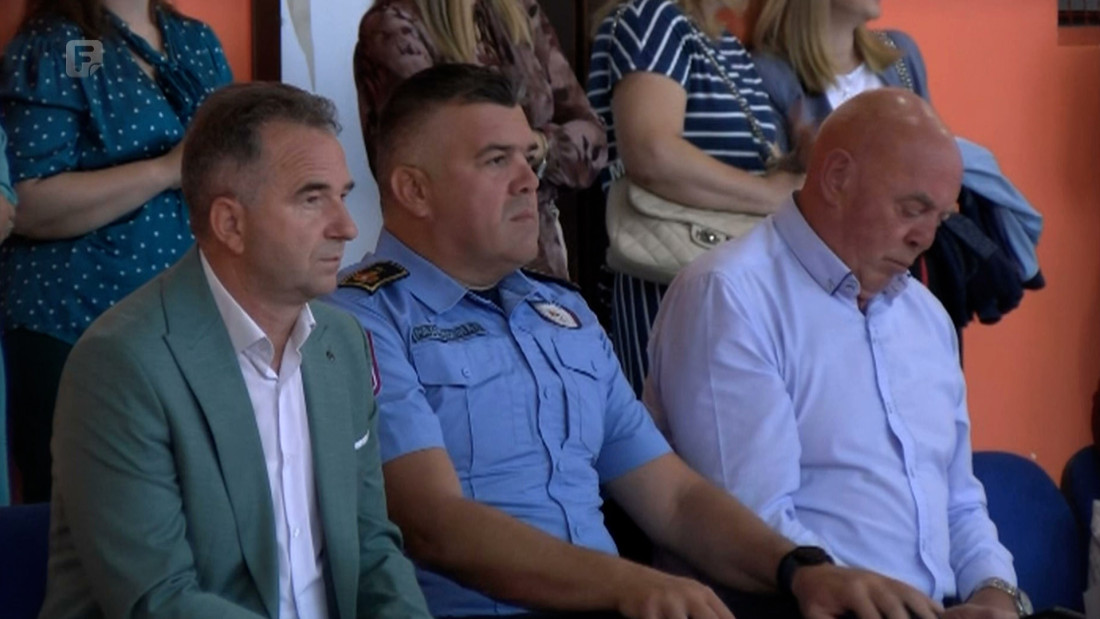 Pojačano prisustvo policije u školama u dobojskoj regiji