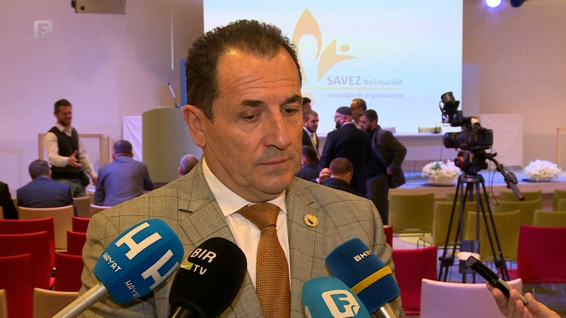 Cikotić: Nijednom se naukom ne manipulira toliko kao s historijom