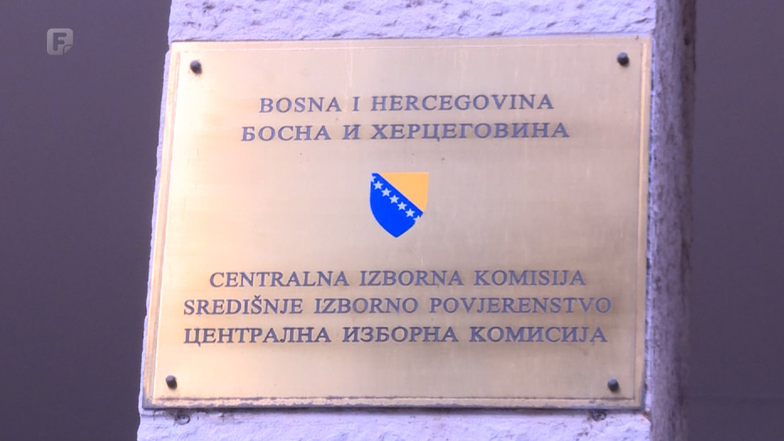 Schmidt ponovo izmijenio Izborni zakon