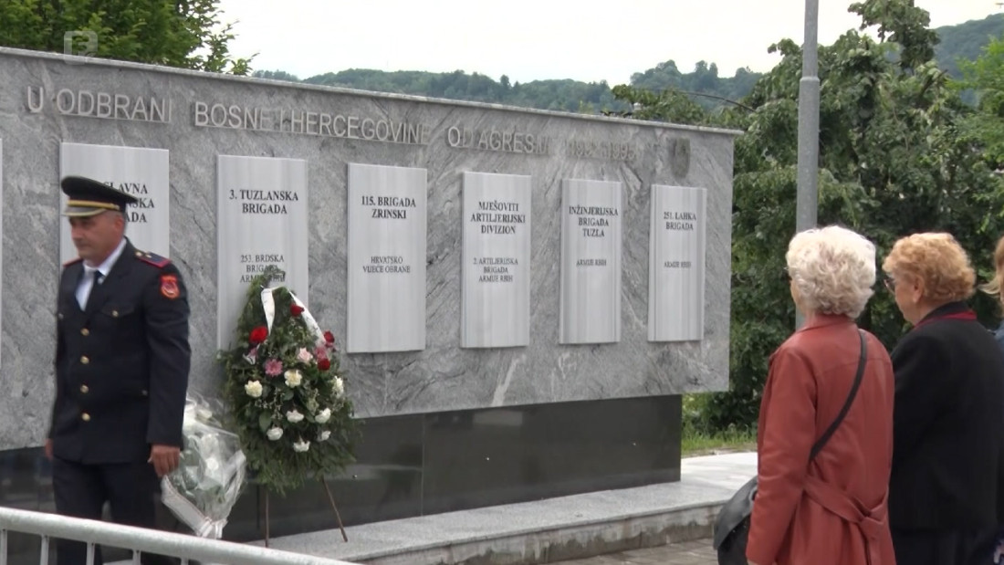 U Tuzli obilježen Dan Evrope i Dan pobjede: Antifašizam ne može biti stvar prošlosti