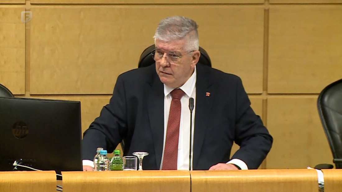 Burna rasprava u Federalnom parlamentu o prijedlogu smjene Dragana Miokovića