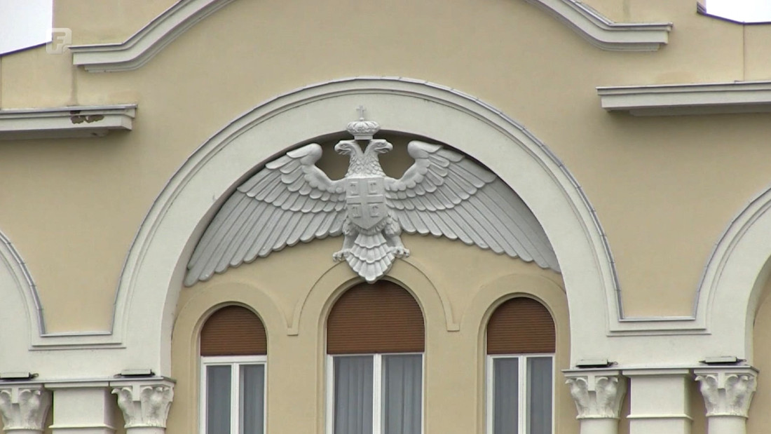 Na Banski dvor u Banjaluci postavljen dvoglavi orao - novo neustavno djelovanje