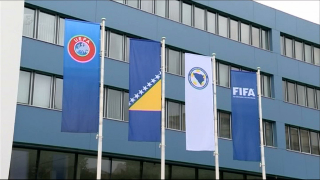 Džeko i Pjanić poručili da ne žele igrati utakmicu s Rusijom u jeku rata u Ukrajini