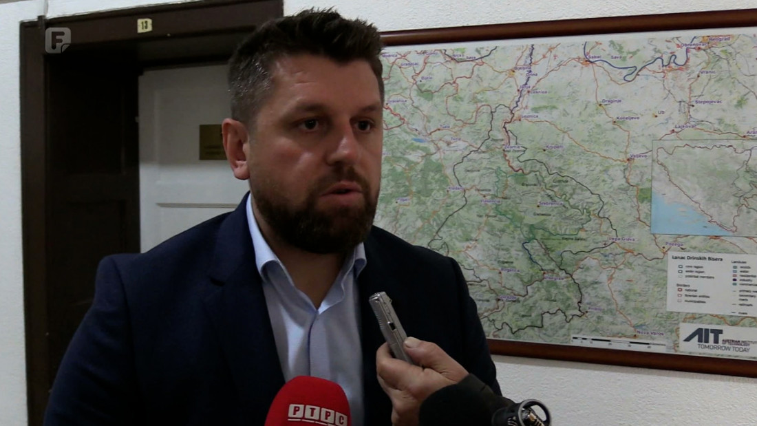 Duraković odbacuje optužbe da je pomogao Dodiku