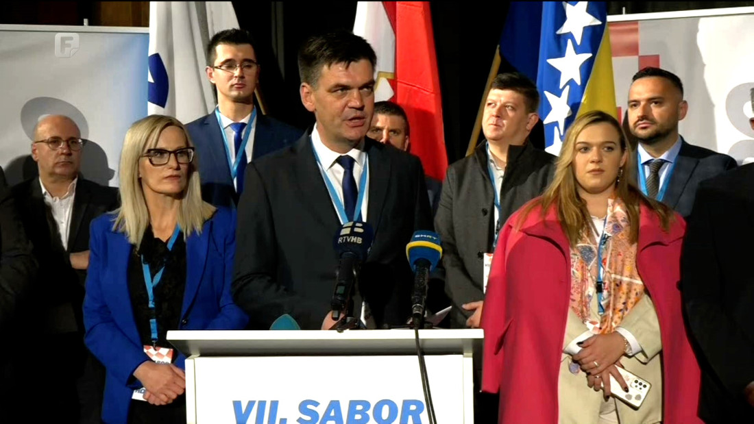 Cvitanović ostaje na čelu HDZ-a 1990, Stipo Tokić zamjenik