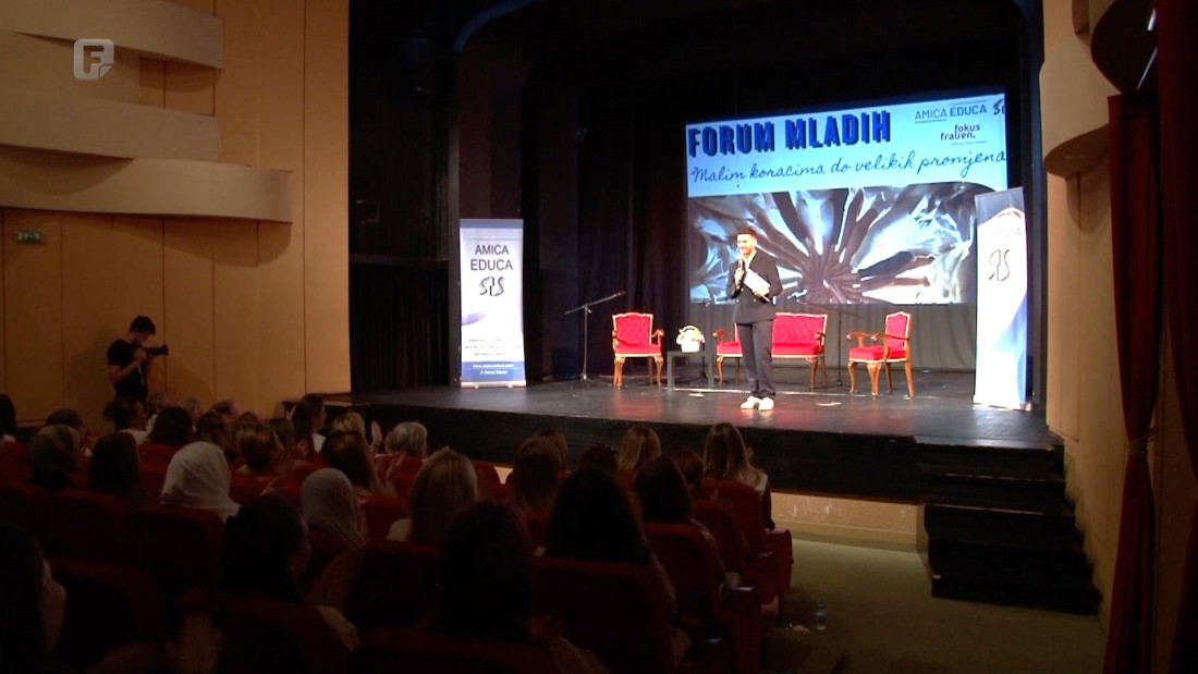 Forum mladih u Tuzli: Kako pripremiti žene za promjene na tržištu rada