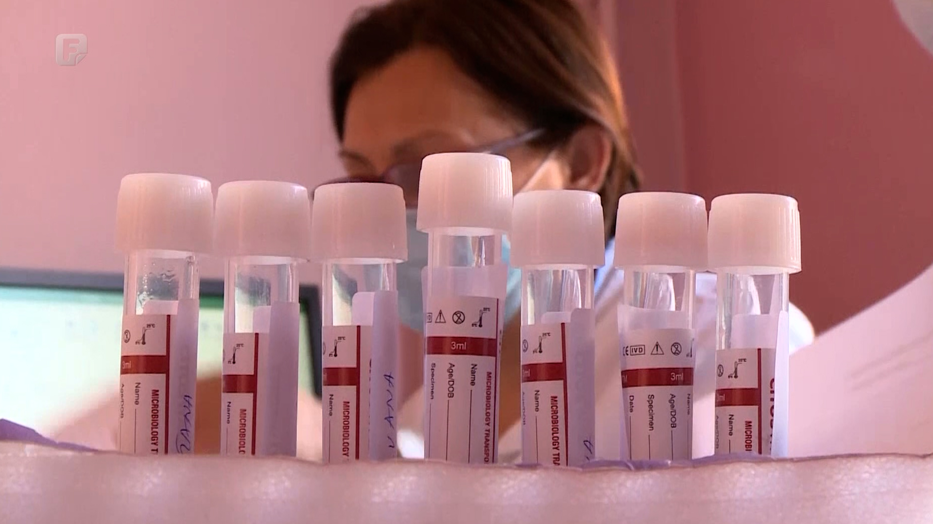 Srbija podmirila godišnje potrebe Mostara za transportnim medijima za PCR testiranje
