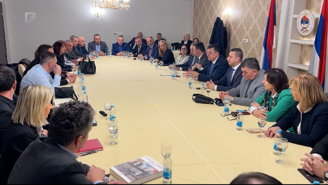 Košarac sazvao sastanak direktora državnih agencija iz RS-a, traži poslušnost