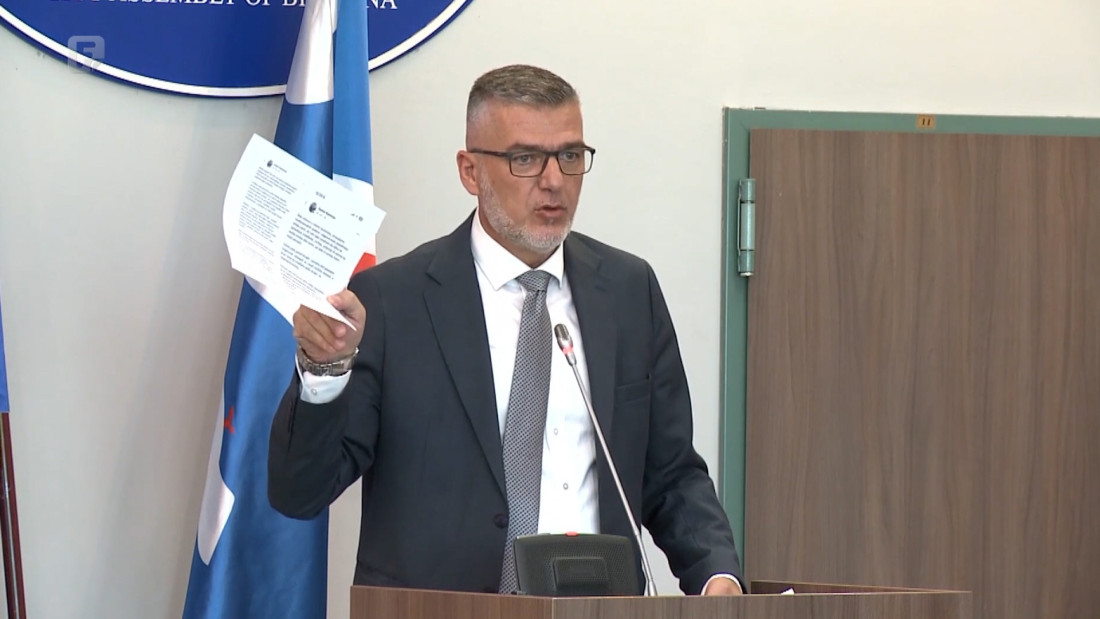 Samir Baćevac smijenjen s mjesta potpredsjednika Skupštine grada Bijeljina zbog objave o Ratku Mladiću