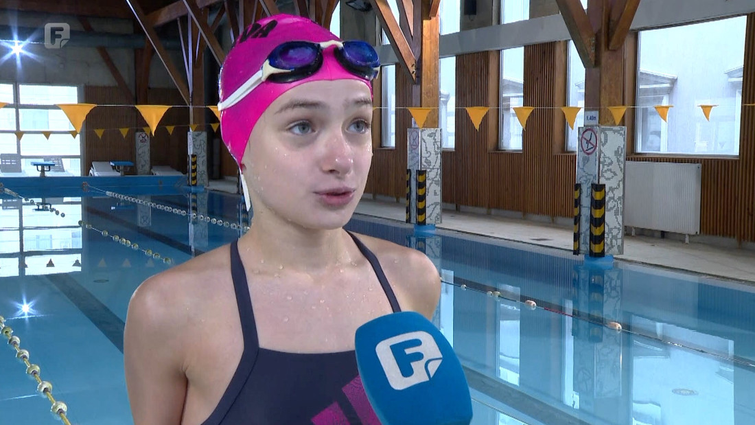 Zlata i rekordi u Bratislavi: Esma Dizić je nova nada bh. plivanja