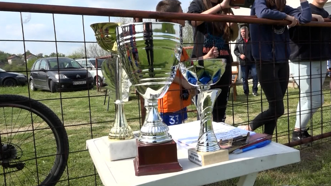 Bajramski turnir - druženje mladih nogometaša u Kotorskom