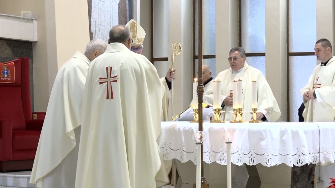 Poruke mira i ljubavi sa božićne mise u Banjaluci