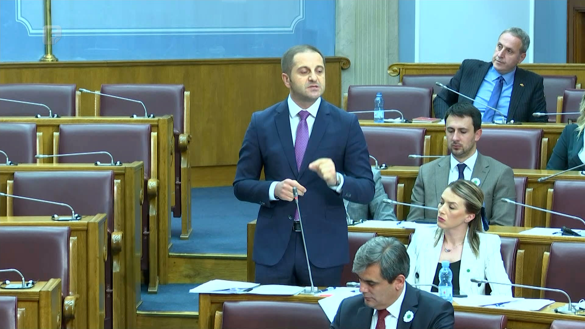 CG: Podnijeti amandmani na Prijedlog rezolucije o Srebrenici