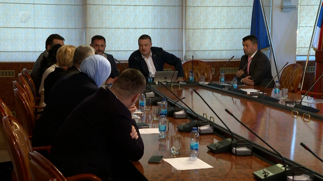 Špekulacije o petom delegatu: Hoće li SNSD dobiti kontrolni paket?