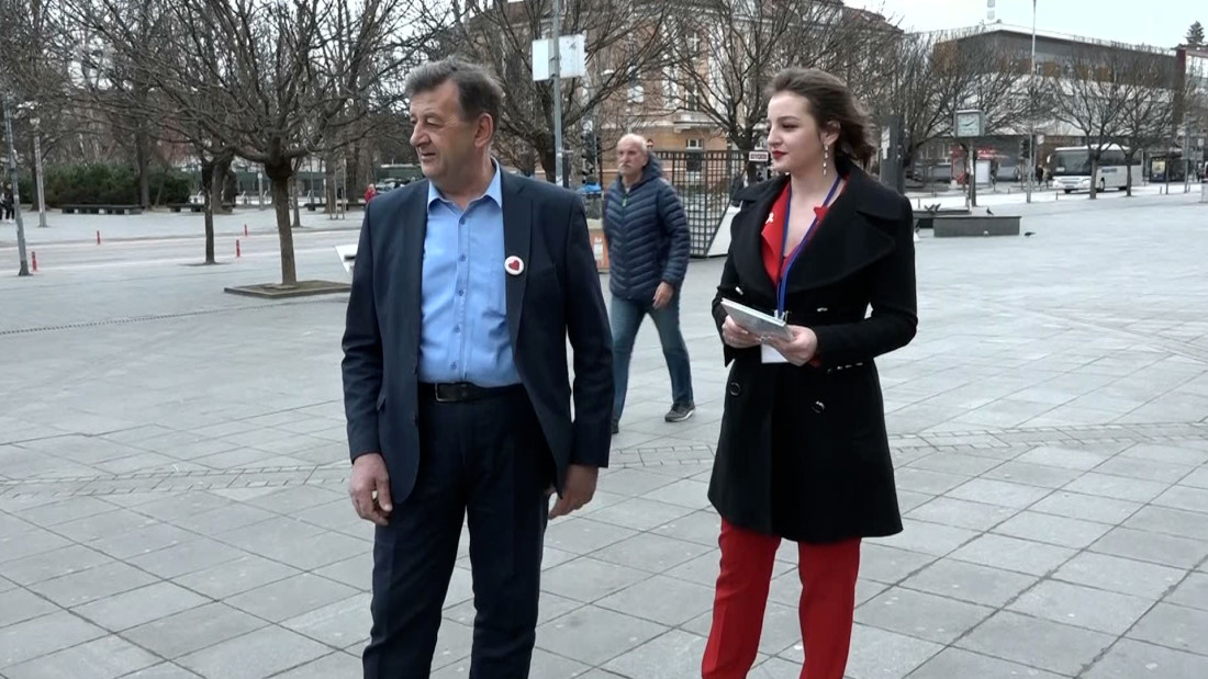 Ulična akcija u Banjoj Luci s ciljem upoznavanja o teškom životu djece oboljele od tumora