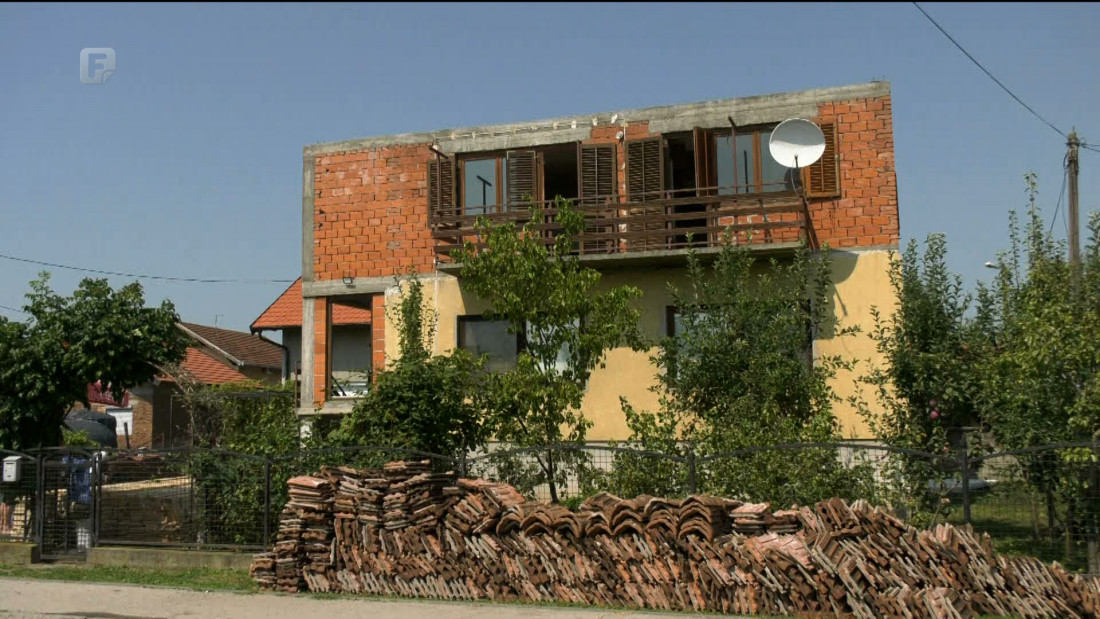 Humanost na djelu: Brkići ostali bez krova, susjedi priskočili u pomoć