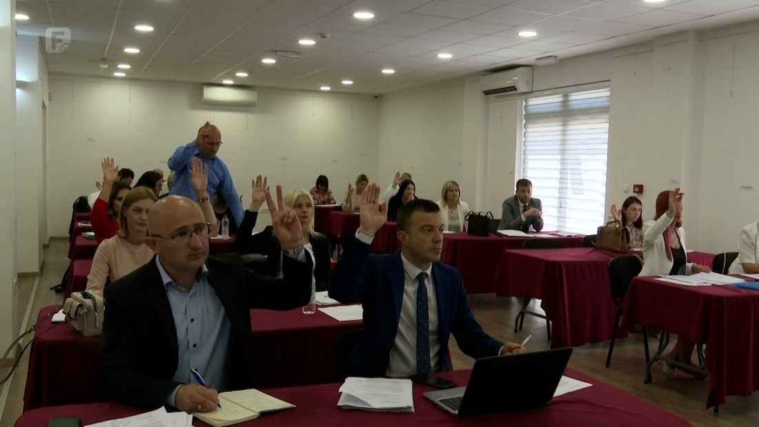 Dva komesara pod istim krovom