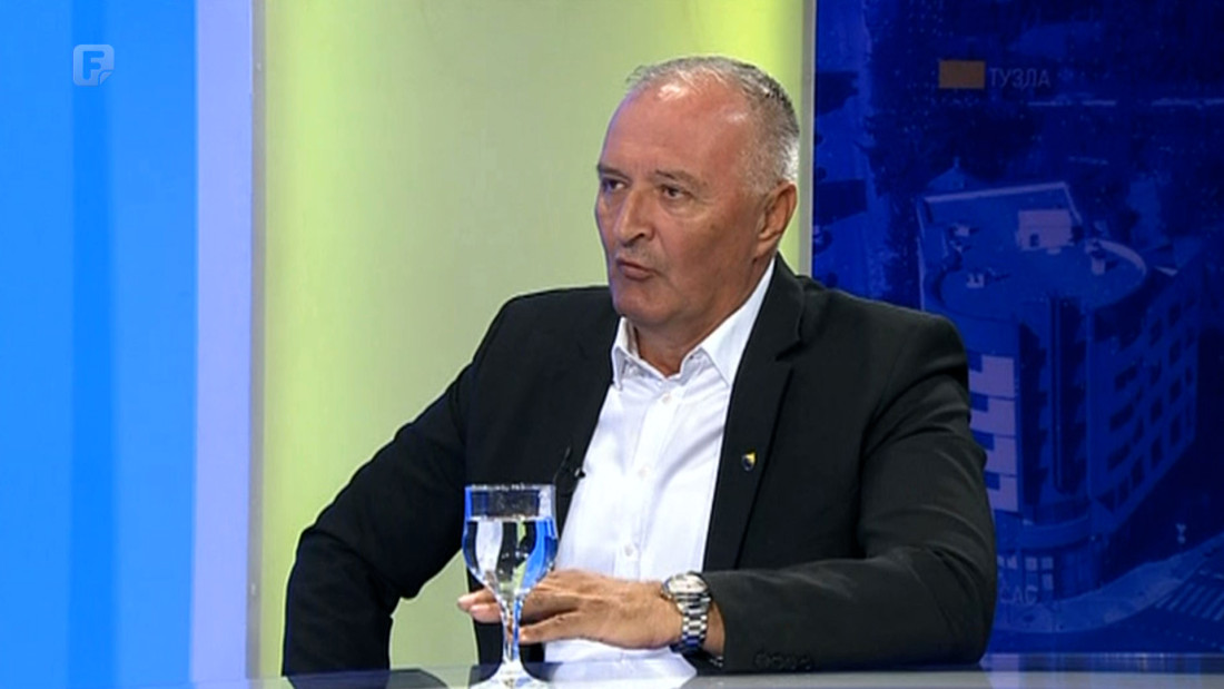 Helez: Dodik priprema bijeg iz zemlje