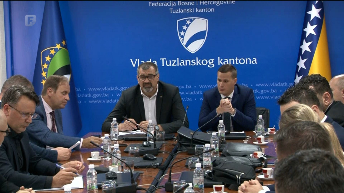 Vlada TK: Naknade penzionerima odgoođene zbog problema u transferu sredstava