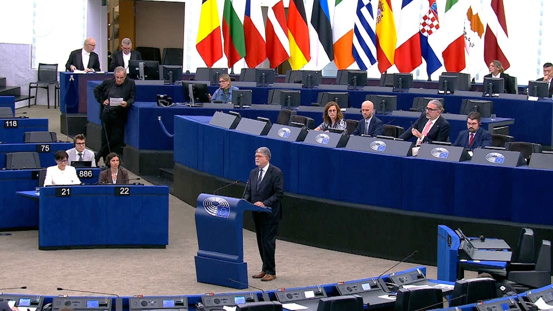 Zastupnici EP-a traže oštriji odnos EU prema Srbiji zbog veličanja Mladića