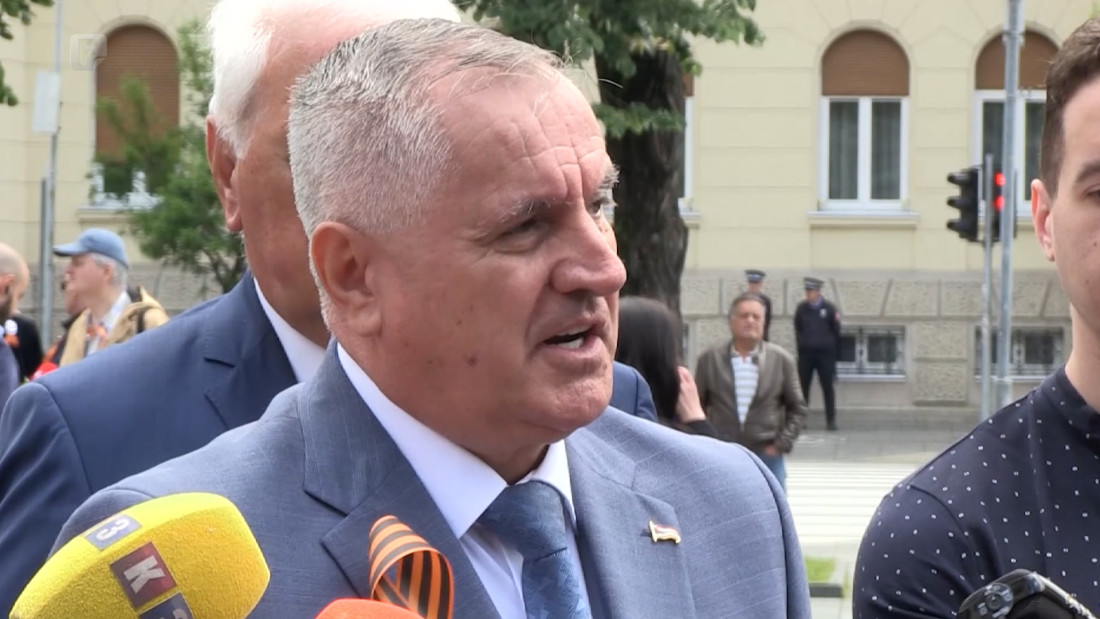 Višković poručio da će 12. maja doći u Kasarnu Kozara