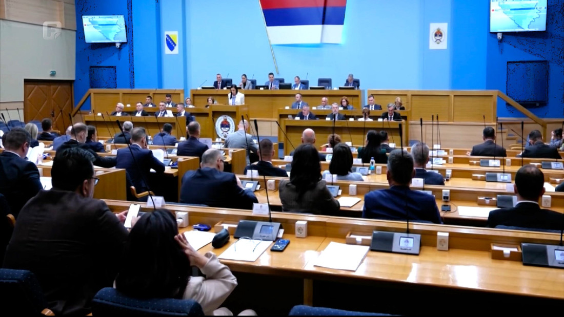 Vlast RS-a povlači kontroverzni zakon o zaštiti ustavnog uređenja RS-a